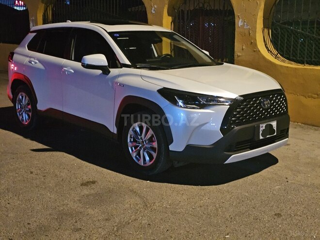 Toyota Corolla Cross 2024, 22,000 km - 2.0 л - Bakı