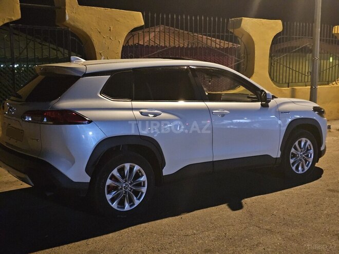 Toyota Corolla Cross 2024, 22,000 km - 2.0 л - Bakı
