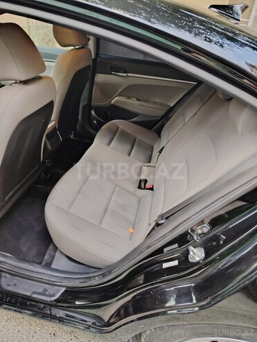 Hyundai Elantra 2017, 160,934 km - 2.0 l - Bakı