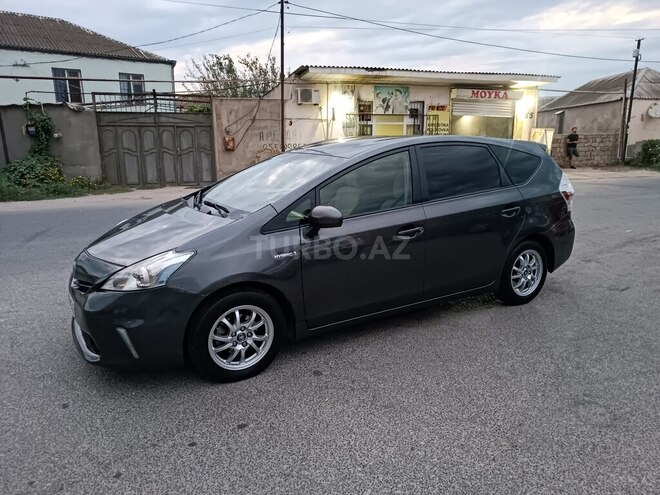 Toyota Prius V 2012, 305,609 km - 1.8 л - Bakı
