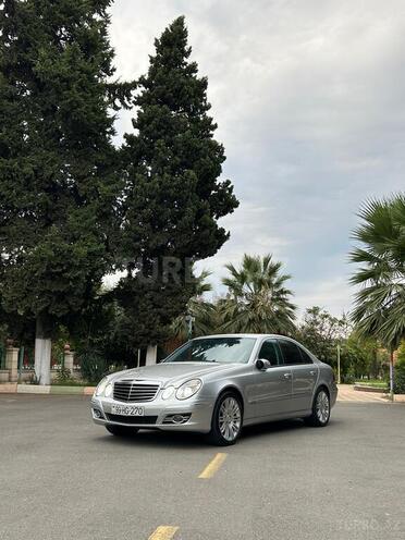 Mercedes E 270 2004, 243,000 km - 2.7 l - Göyçay