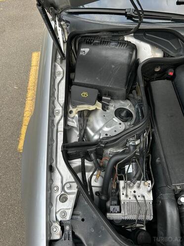 Mercedes E 270 2004, 243,000 km - 2.7 l - Göyçay