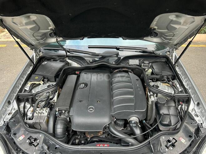 Mercedes E 270 2004, 243,000 km - 2.7 l - Göyçay