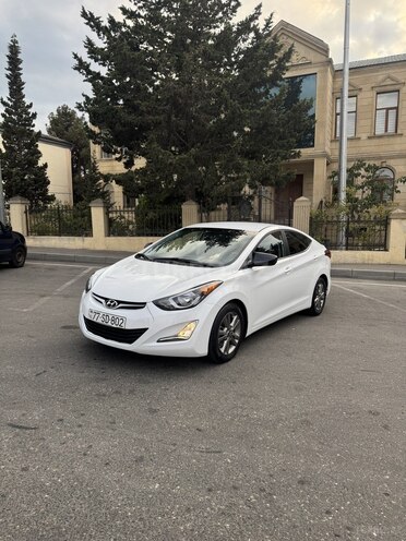 Hyundai Elantra 2015, 153,800 km - 1.8 l - Bakı