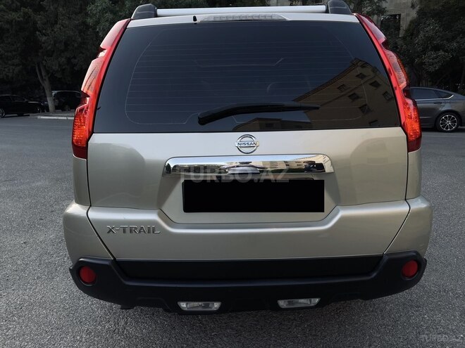 Nissan X-Trail 2011, 310,000 km - 2.5 л - Bakı