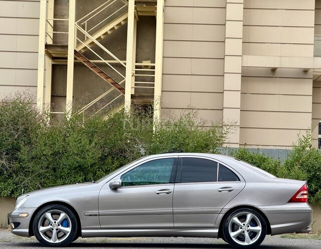 Mercedes C 230 2006, 285,001 km - 2.5 l - Bakı