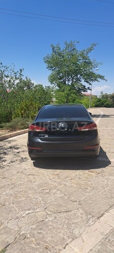 Hyundai Elantra 2018, 87,000 km - 2.0 л - Naxçıvan