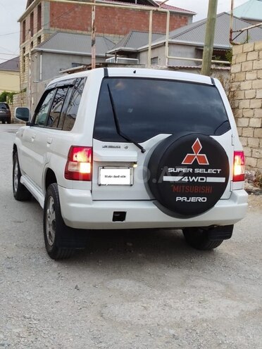 Mitsubishi Pajero io 2000, 327,000 km - 1.8 л - Bakı