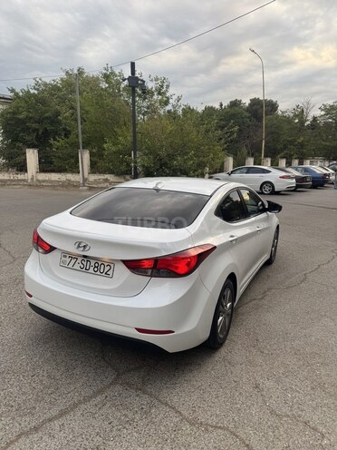 Hyundai Elantra 2015, 153,800 km - 1.8 l - Bakı