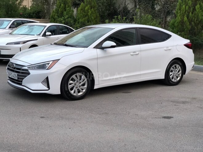 Hyundai Elantra 2019, 105,000 km - 2.0 л - Bakı