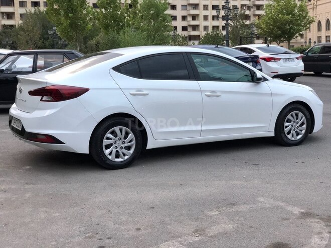 Hyundai Elantra 2019, 105,000 km - 2.0 л - Bakı