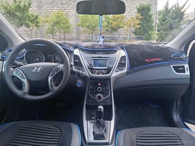 Hyundai Elantra 2015, 83,693 km - 1.8 л - Bakı