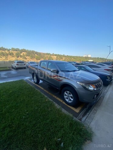 Mitsubishi L200 2017, 162,000 km - 2.4 л - Sumqayıt