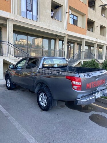 Mitsubishi L200 2017, 162,000 km - 2.4 л - Sumqayıt