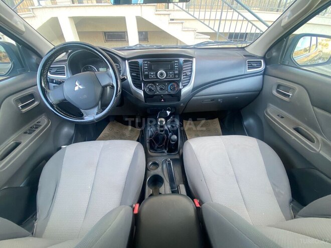 Mitsubishi L200 2017, 162,000 km - 2.4 л - Sumqayıt