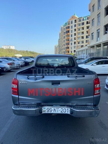Mitsubishi L200 2017, 162,000 km - 2.4 л - Sumqayıt