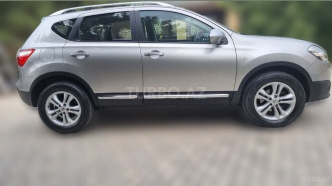 Nissan Qashqai 2013, 99,000 km - 2.0 l - Bakı