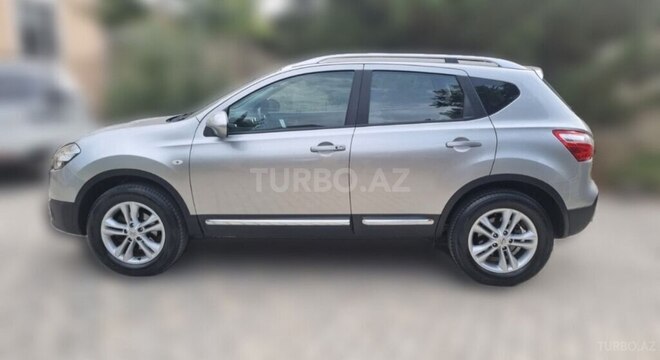 Nissan Qashqai 2013, 99,000 km - 2.0 l - Bakı