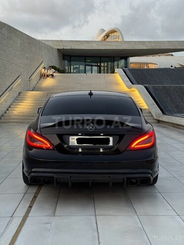 Mercedes CLS 400 2015, 80,000 km - 3.0 l - Bakı