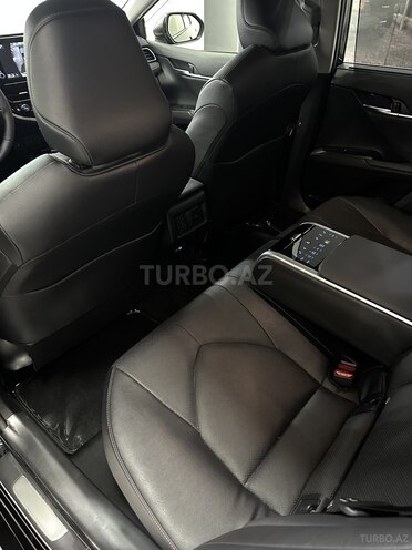 Toyota Camry 2023, 16,000 km - 2.5 l - Bakı