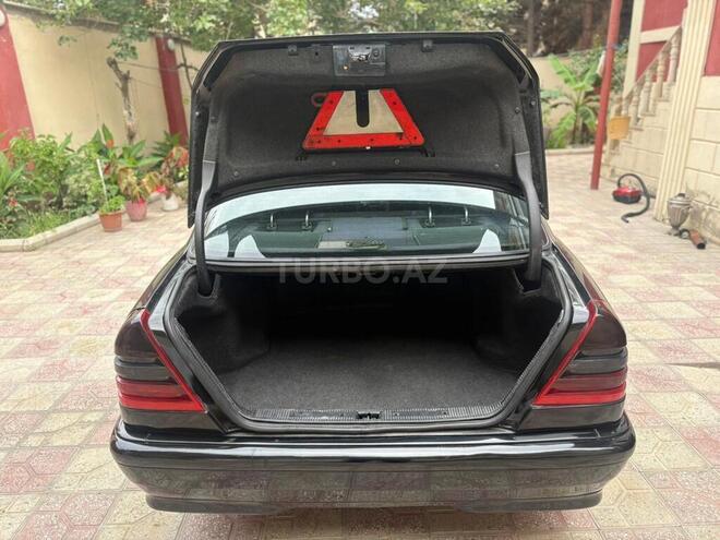 Mercedes C 220 2014, 100,000 km - 2.2 л - Bakı