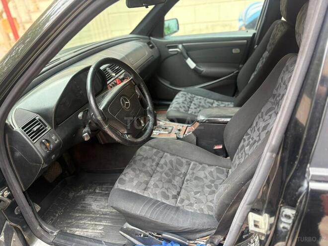 Mercedes C 220 2014, 100,000 km - 2.2 л - Bakı