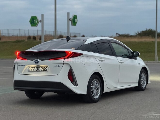Toyota Prius Prime 2017, 141,000 km - 1.8 l - Bakı