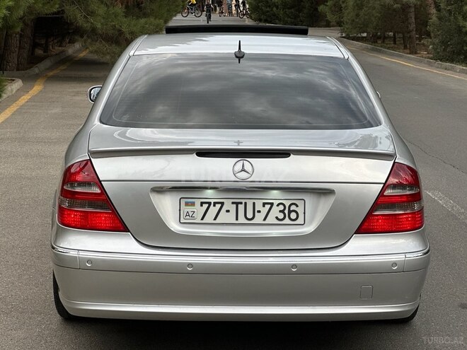 Mercedes E 240 2004, 279,500 km - 2.6 l - Bakı