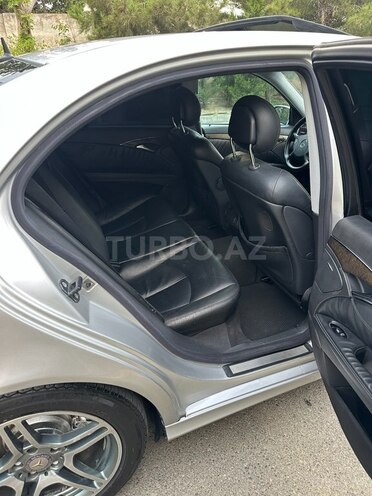 Mercedes E 240 2004, 279,500 km - 2.6 l - Bakı