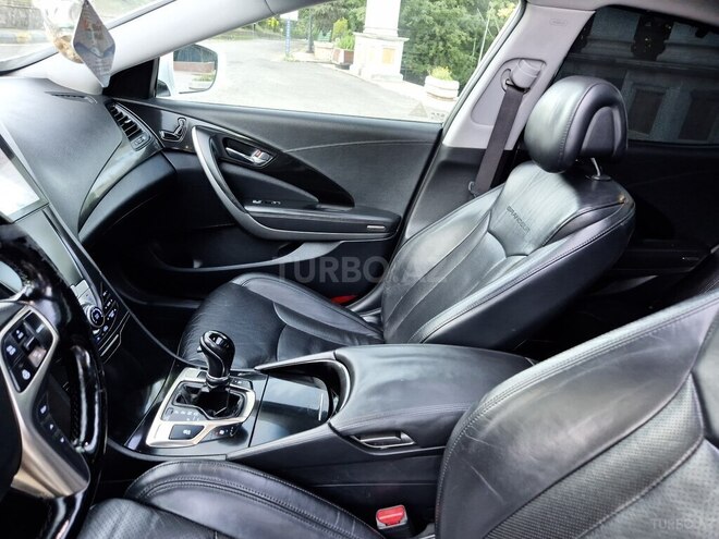 Hyundai Grandeur 2012, 227,500 km - 2.4 l - Tovuz