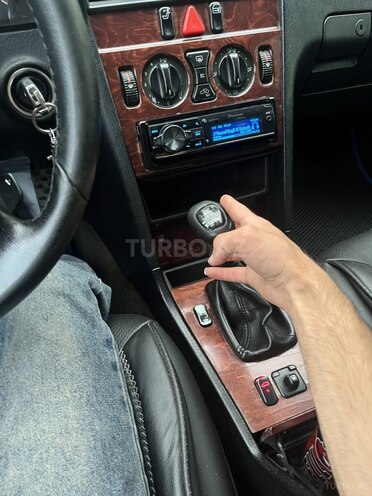 Mercedes C 180 1998, 260,000 km - 1.8 l - Şəmkir