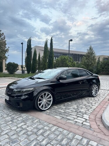 Kia Cerato Koup 2011, 214,000 km - 2.0 л - Bakı