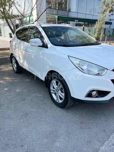 Hyundai ix35 2013, 140,000 km - 2.0 l - 