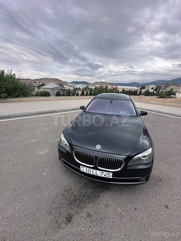 BMW  2009, 114,000 km - 4.4 l - Bakı