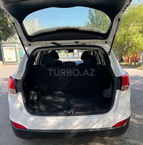 Hyundai ix35 2013, 140,000 km - 2.0 l - 