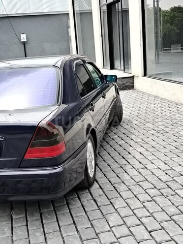 Mercedes C 180 1998, 537,595 km - 1.8 l - Zaqatala