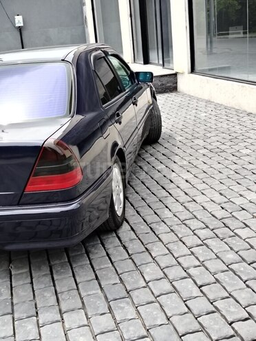 Mercedes C 180 1998, 537,595 km - 1.8 l - Zaqatala
