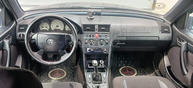 Mercedes C 180 1998, 537,595 km - 1.8 l - Zaqatala