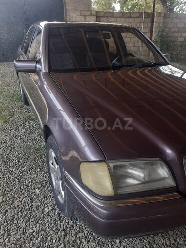 Mercedes C 180 1993, 200,000 km - 1.8 l - Göygöl