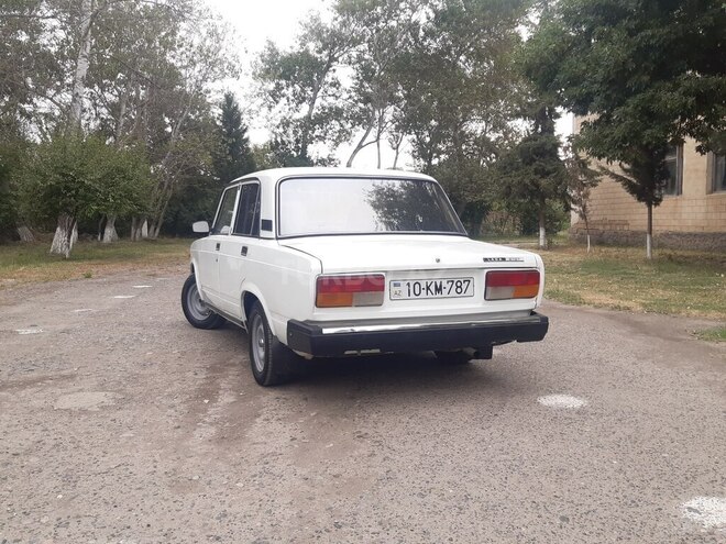 LADA (VAZ) 2107 2002, 95,000 km - 1.6 l - Sabirabad