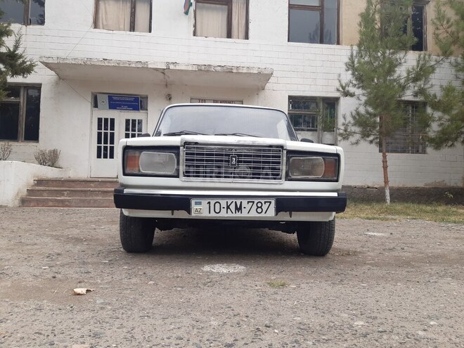 LADA (VAZ) 2107 2002, 95,000 km - 1.6 l - Sabirabad