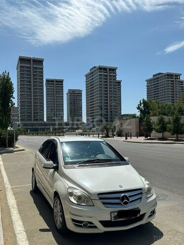 Mercedes B 170 2008, 154,818 km - 1.7 l - Bakı