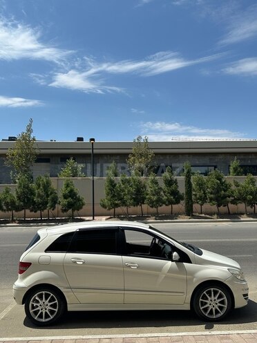 Mercedes B 170 2008, 154,818 km - 1.7 l - Bakı