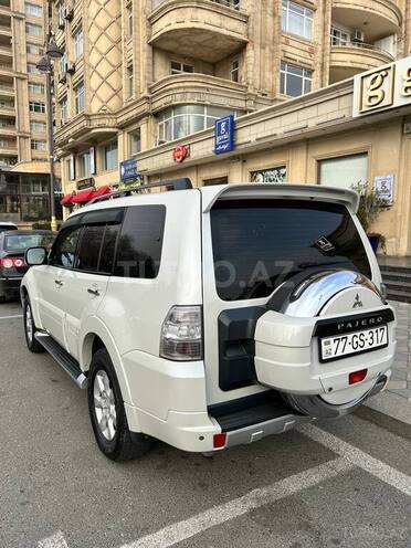 Mitsubishi Pajero 2011, 190,000 km - 3.5 л - Bakı