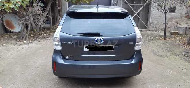 Toyota Prius V 2012, 239,000 km - 1.8 л - Bakı