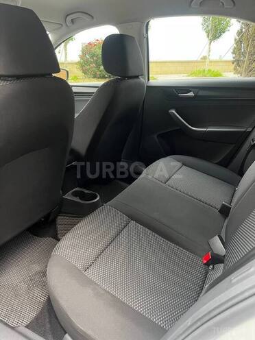 Volkswagen Polo 2021, 31,085 km - 1.6 л - Bakı