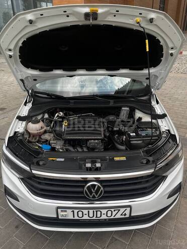 Volkswagen Polo 2021, 31,085 km - 1.6 л - Bakı