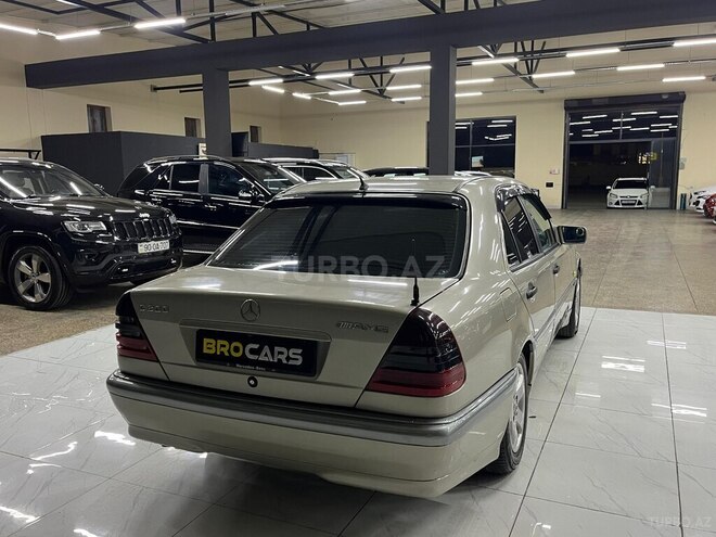 Mercedes C 200 1999, 358,000 km - 2.0 л - Bakı