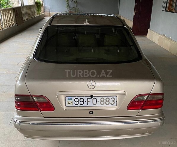 Mercedes E 220 1999, 331,844 km - 2.2 l - Şirvan