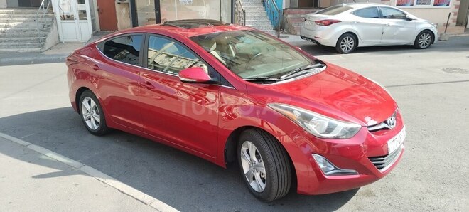 Hyundai Elantra 2015, 92,350 km - 1.8 l - Bakı